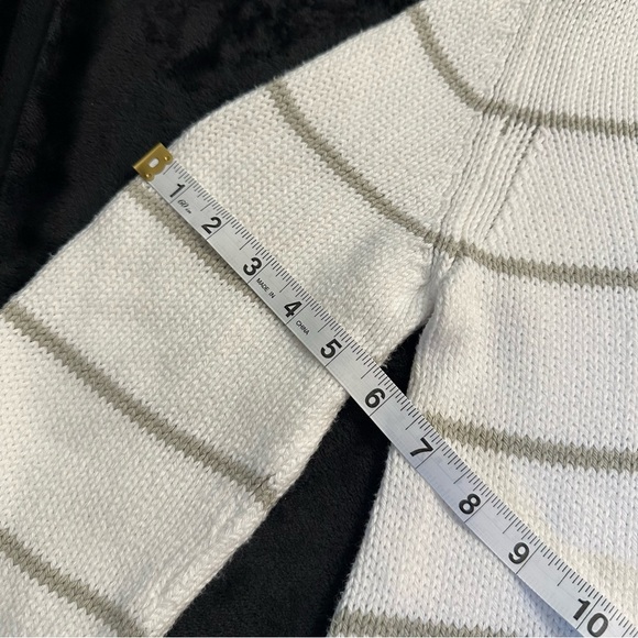 Pure Handknit Striped Button Front Hoodie Cardigan Sweater Women’s S/M - Picture 8 of 13
